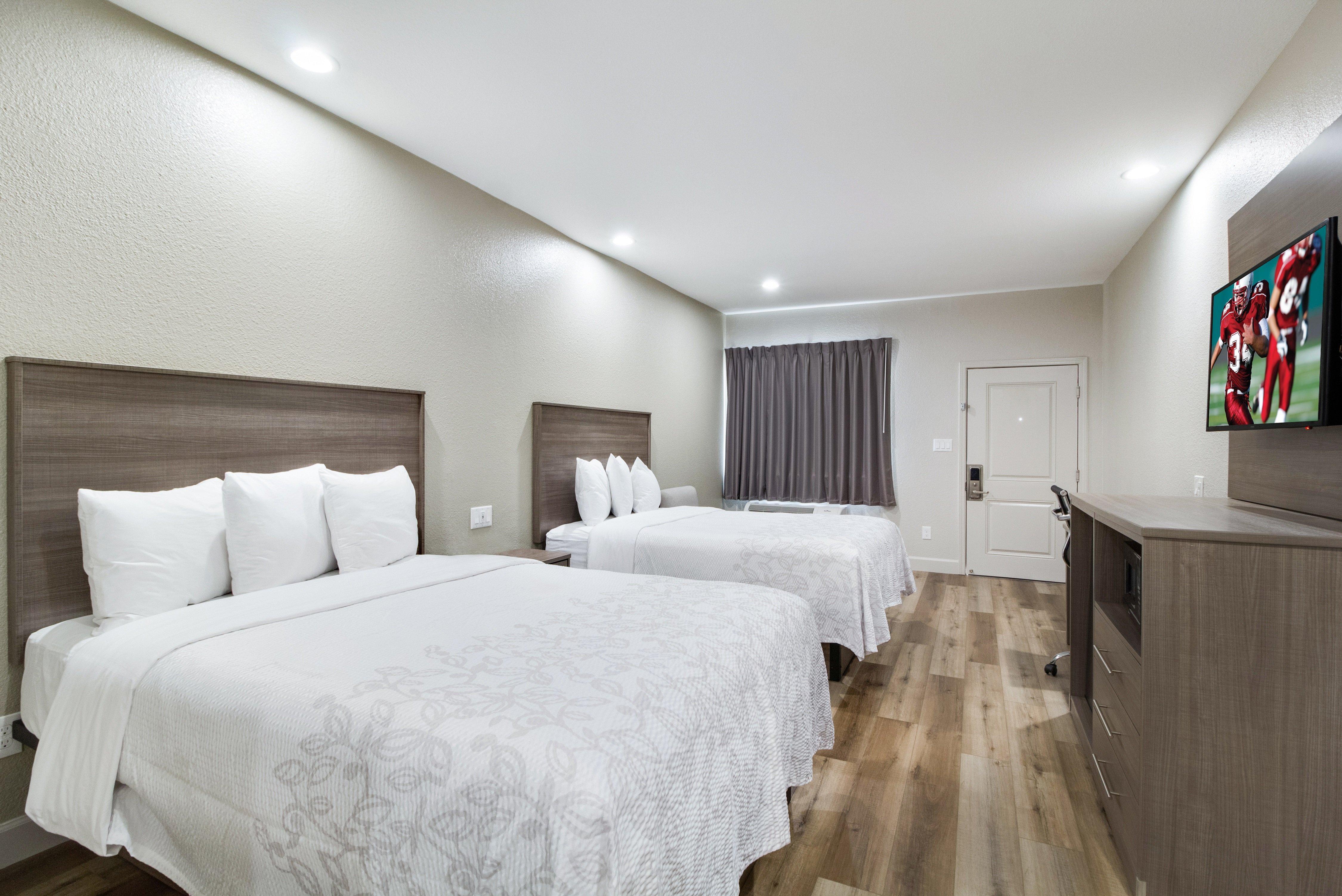 Red Roof Inn Plus + Galveston - Beachfront Exterior photo